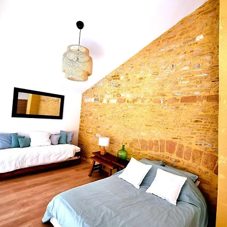 Holiday home Loft Au Coeur Des Vignes Dans Un Ancien Chai *